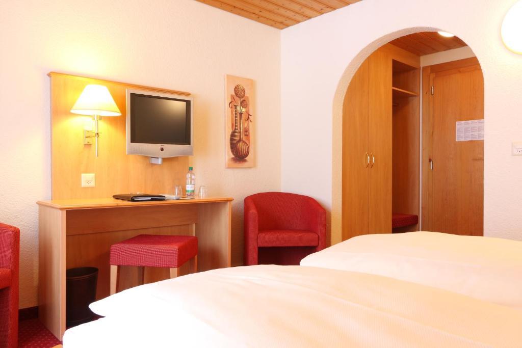 Bernerhof Swiss Quality Hotel Kandersteg Oda fotoğraf