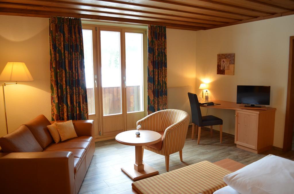 Bernerhof Swiss Quality Hotel Kandersteg Dış mekan fotoğraf