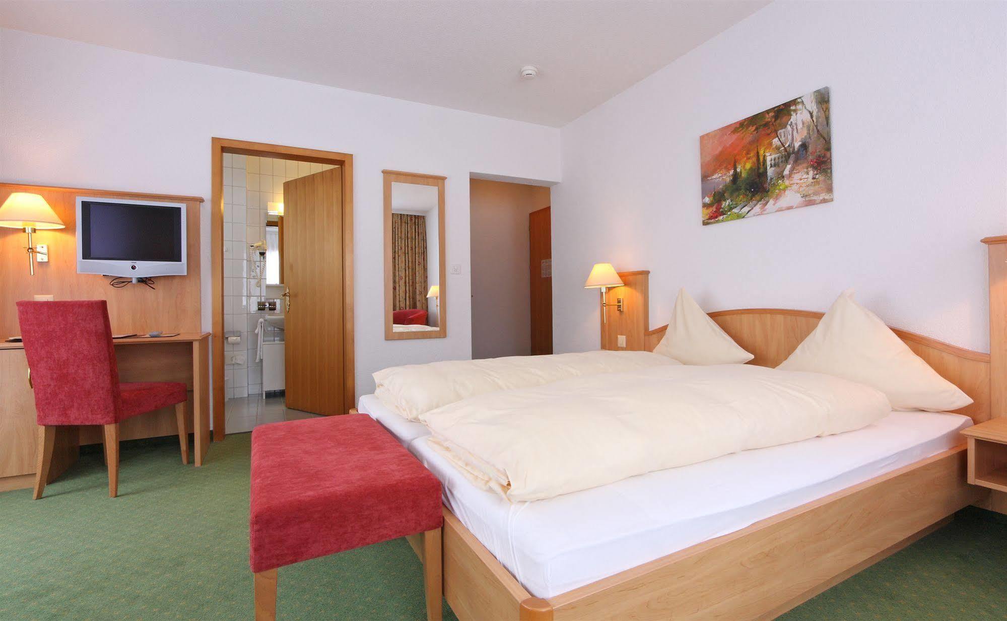 Bernerhof Swiss Quality Hotel Kandersteg Oda fotoğraf
